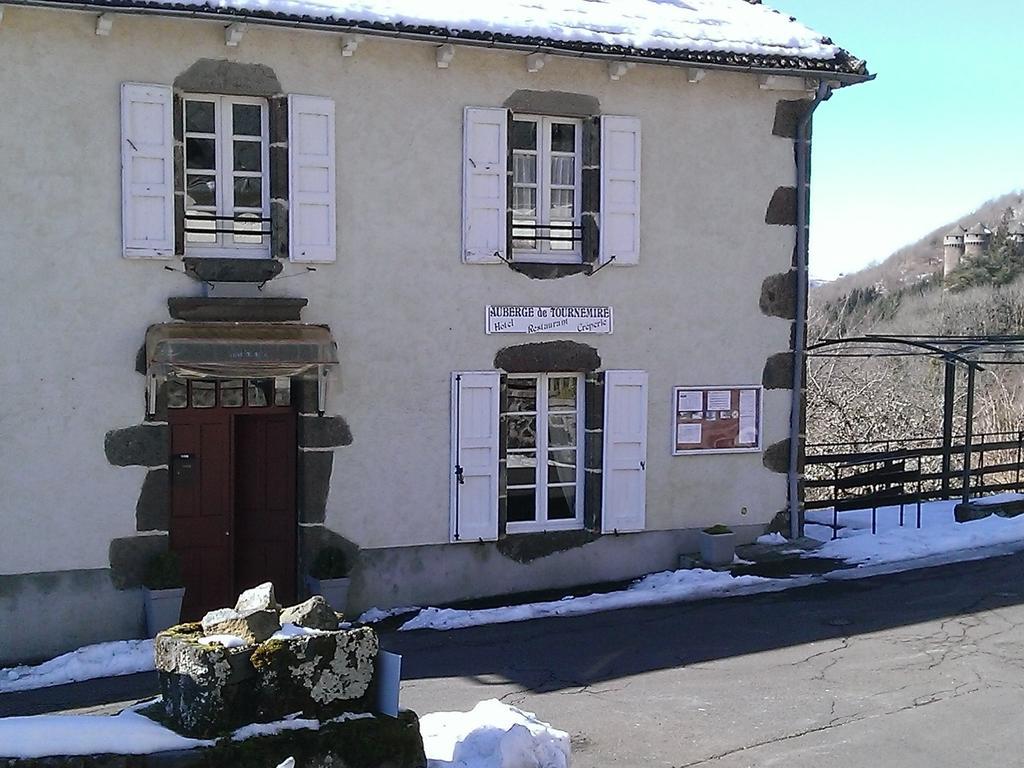 Auberge Hotel De Tournemire - Cantal Eksteriør bilde